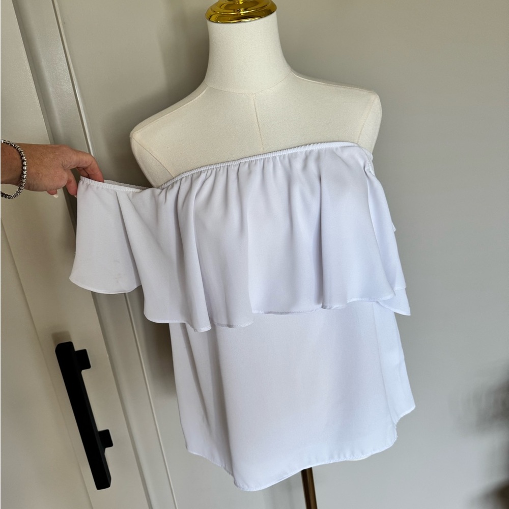 Show Me Your MuMu Chiquita Off-Shoulder Blouse - Picture 3 of 5